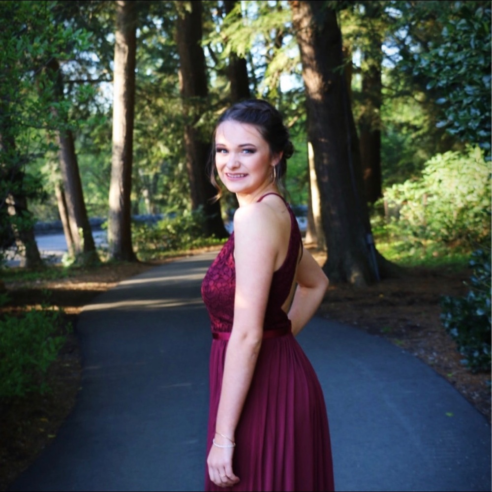 Maroon prom/ bridal dress